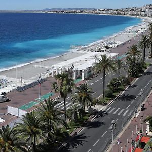 Les Pieds dans l'Eau